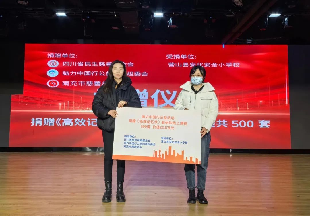 EE718F5DADE1B98FD8D5958FADE7AA17_w1080h753